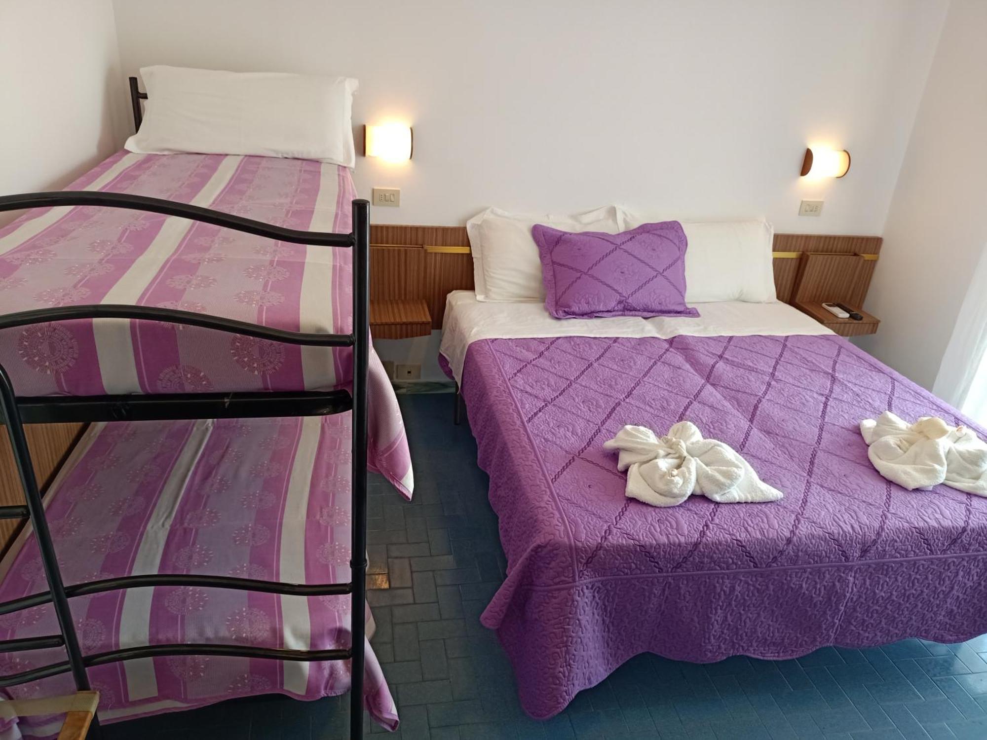 Hotel Sara*** Cesenatico Luaran gambar