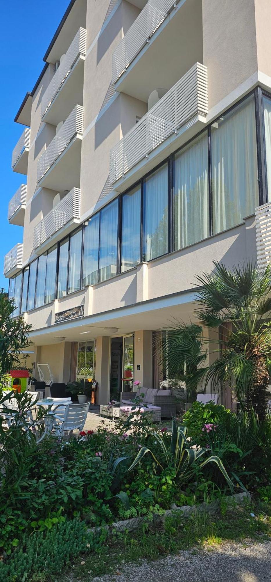 Hotel Sara*** Cesenatico Luaran gambar