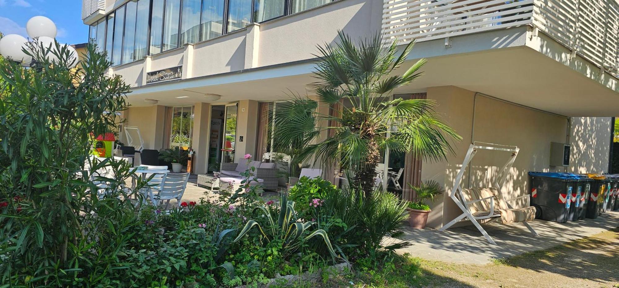 Hotel Sara*** Cesenatico Luaran gambar