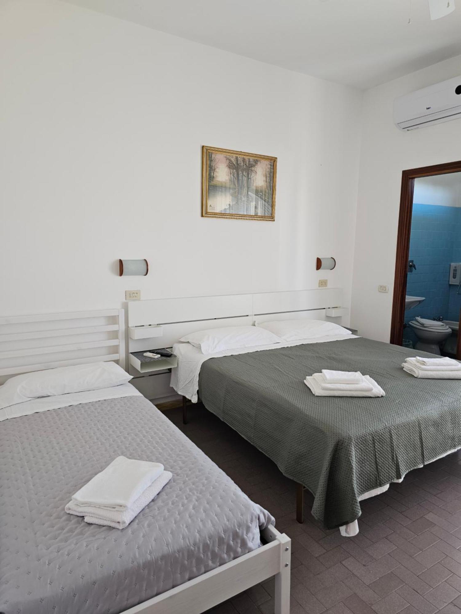 Hotel Sara*** Cesenatico Luaran gambar