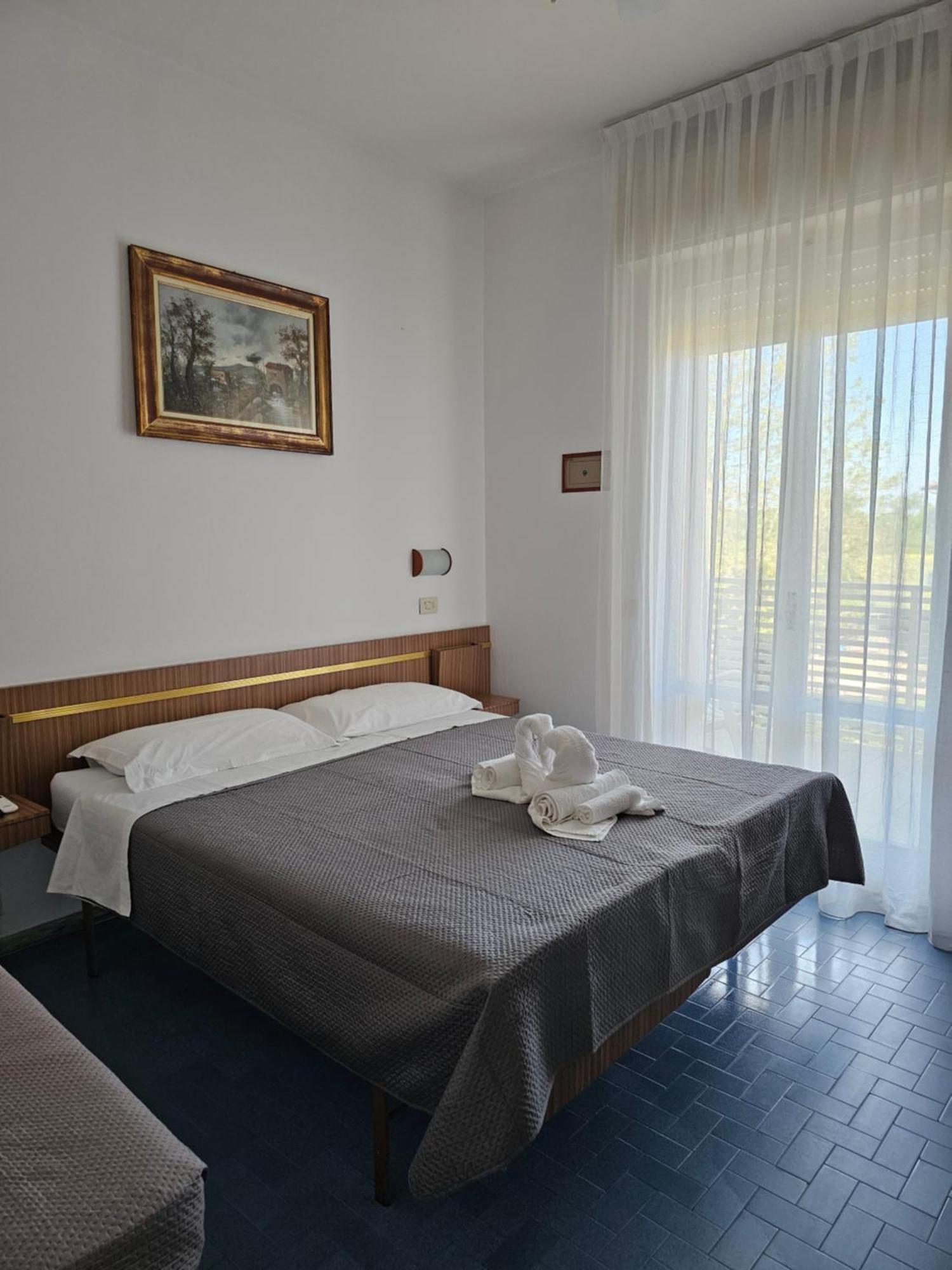 Hotel Sara*** Cesenatico Luaran gambar