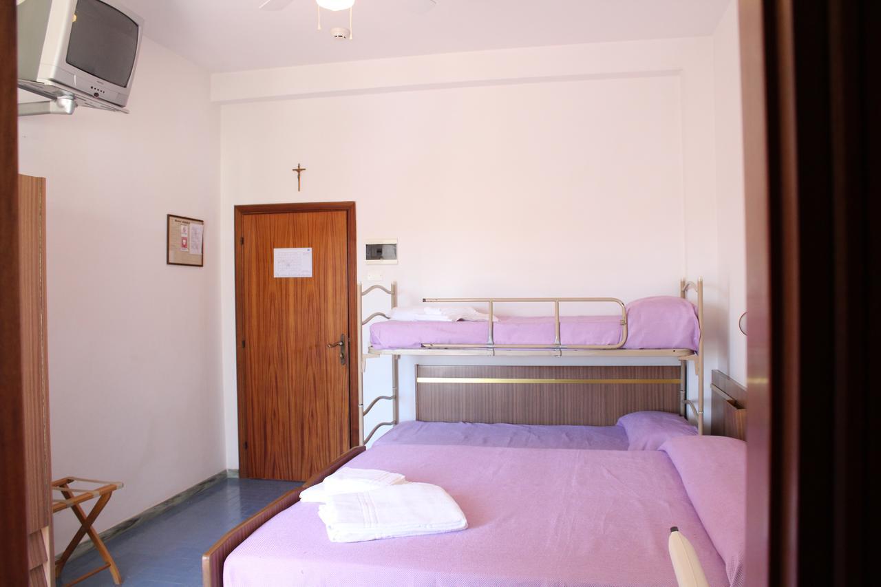 Hotel Sara*** Cesenatico Luaran gambar