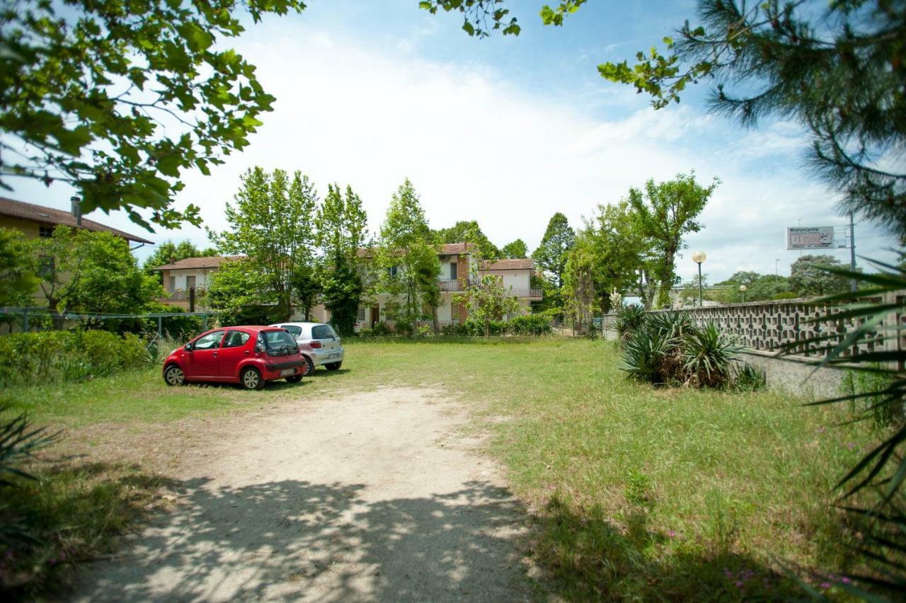 Hotel Sara*** Cesenatico Luaran gambar