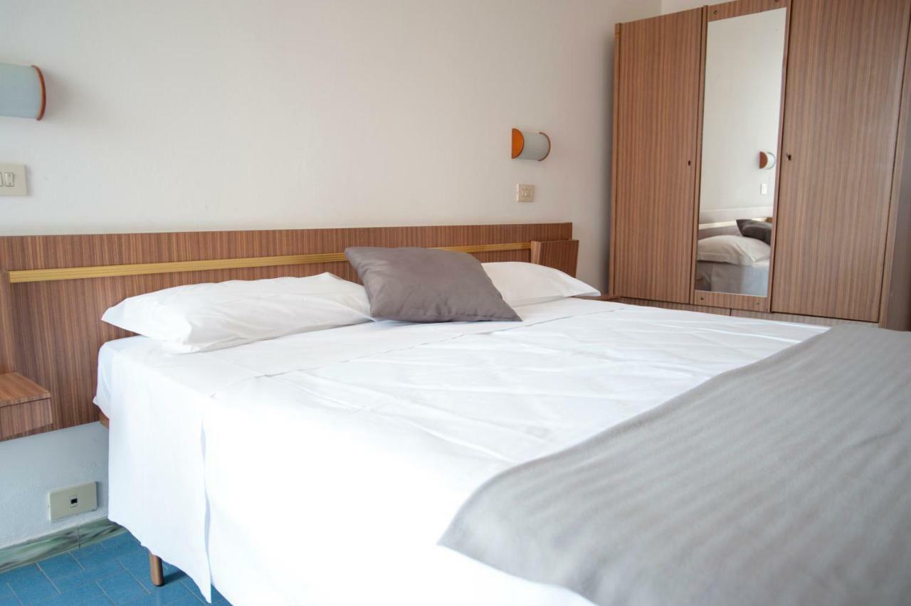 Hotel Sara*** Cesenatico Luaran gambar